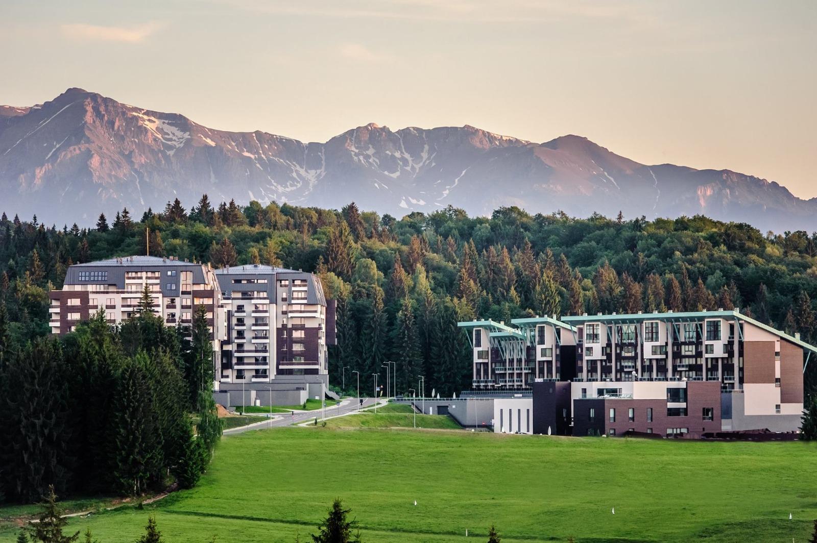 Silver Mountain Resort & Spa Poiana Brasov Exterior photo