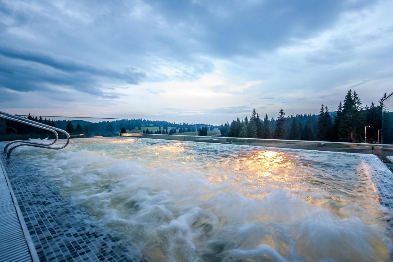Silver Mountain Resort & Spa Poiana Brasov Exterior photo